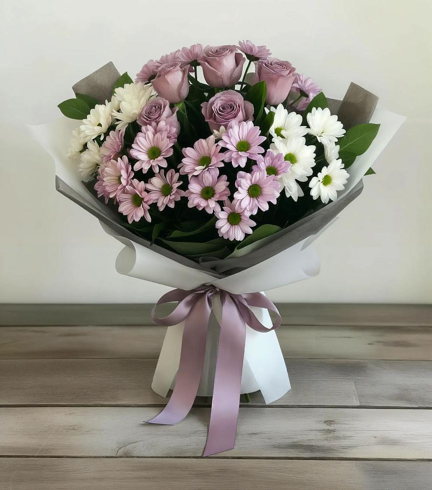 Букет цветов из: Хризантемы и Розы в Кумыше