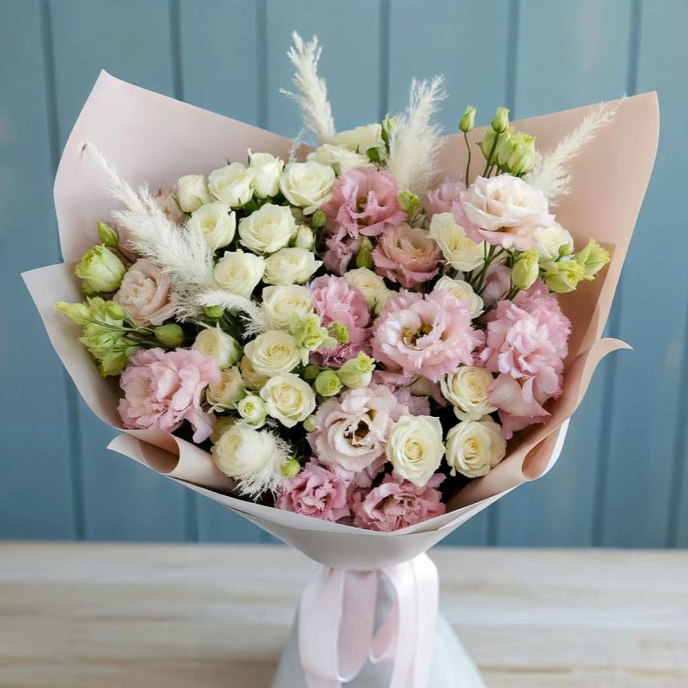 Букет цветов из: Альстромерии и Розы в Кумыше