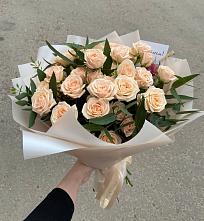 Букет Кремовые розы Латте в Кумыше