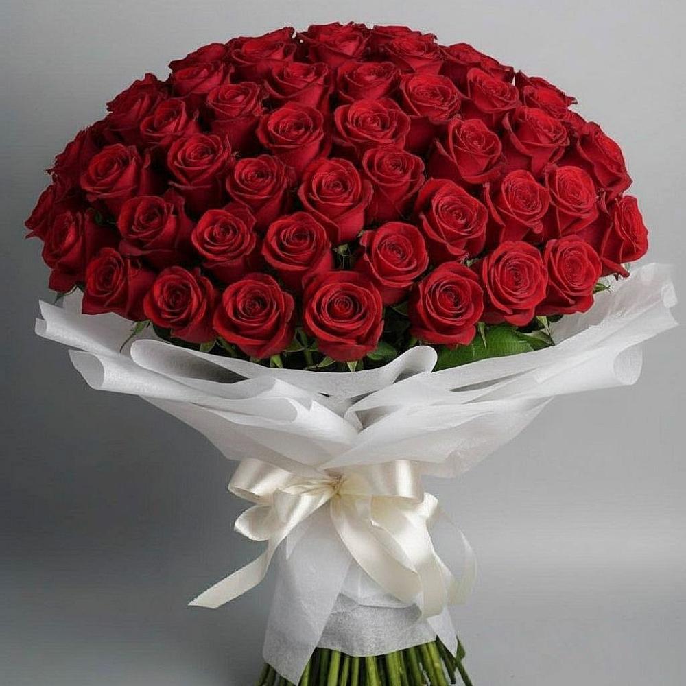 Букет 101 Красная роза Блэк Мэджик в Кумыше
