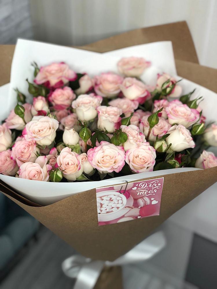 Букет цветов из: Розы в Кумыше