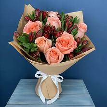 Букет цветов из:  Розы и Альстромерии в Кумыше