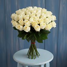 Букет 51 Белая роза Эдлесс Лав в Кумыше