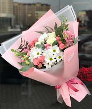 Букет цветов из:  Розы, Лизиантусы и Хризантемы в Кумыше