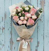 Букет цветов из:  Розы #REPLACE_PRED# Кумыше