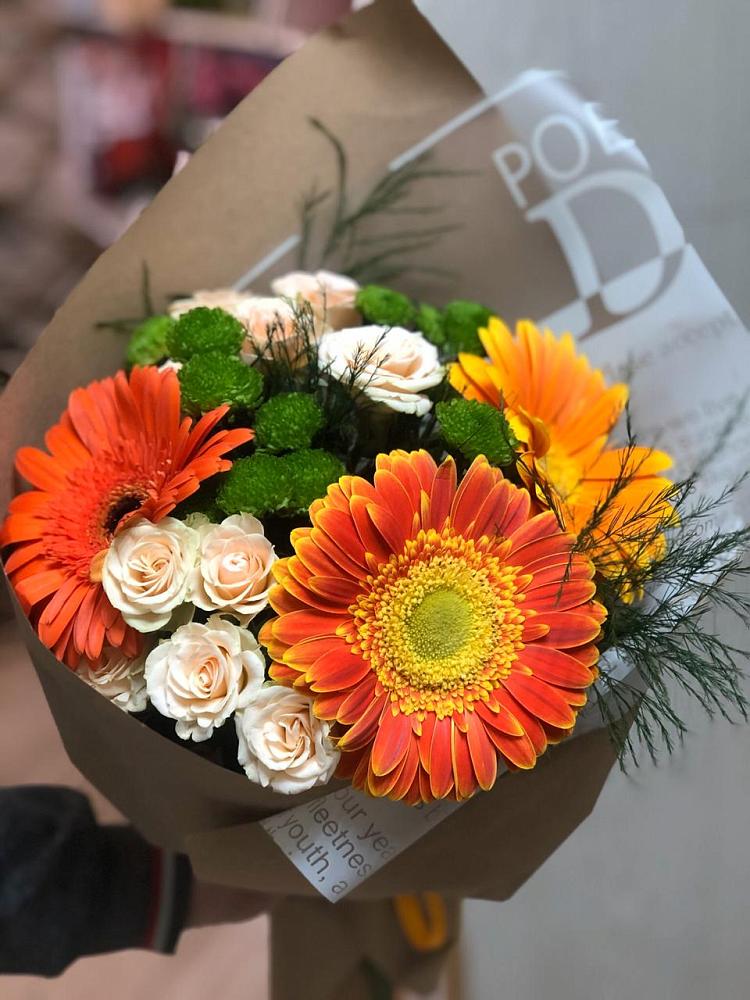 Букет цветов из: Герберы, Хризантемы и Розы в Кумыше