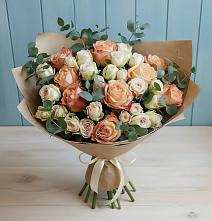 Букет цветов из:  Альстромерии и Розы в Кумыше