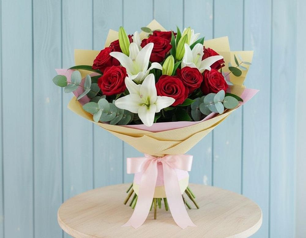 Букет цветов из: Лилии и Розы в Кумыше