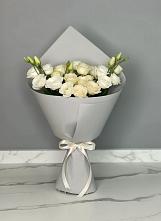 Букет цветов из:  Розы и Лизиантусы #REPLACE_PRED# Кумыше